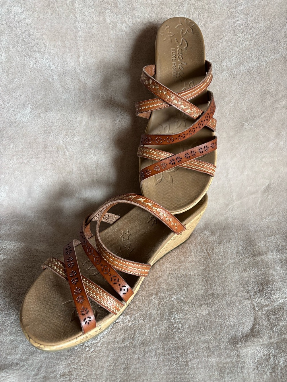 Skechers Tan Brown Tooled Strappy Wedge Sandals - Women's 9.5/10